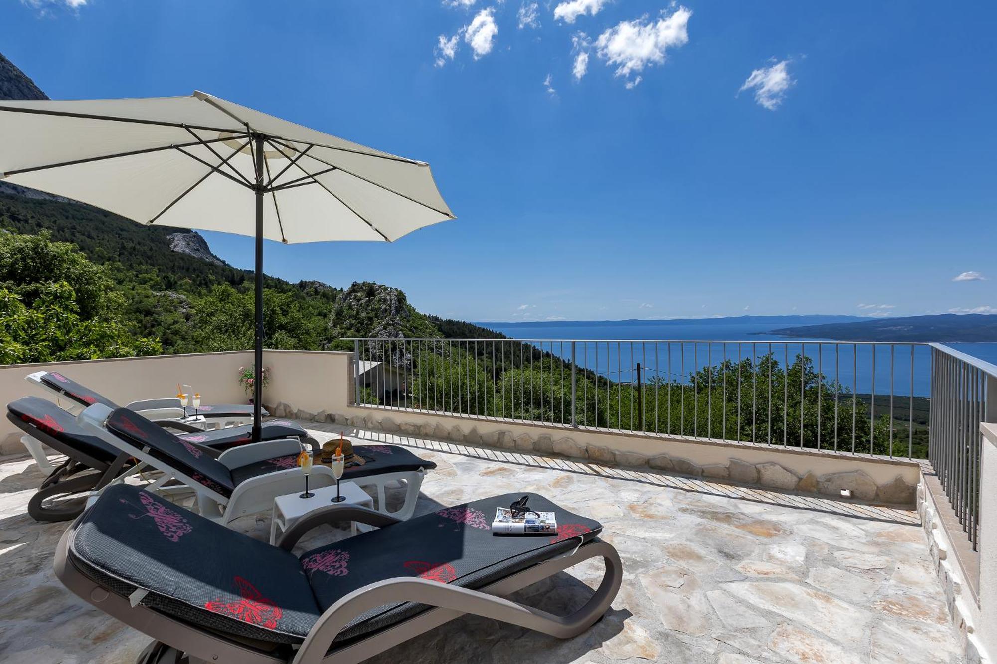 Holiday Home Marta With Heated Pool,Grill,Sea View Bast Exterior photo